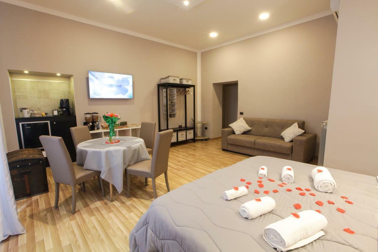 Reggia & Dintorni Rooms A Caserta Luaran gambar